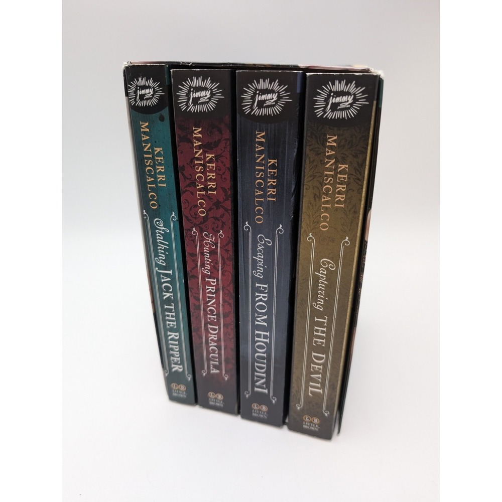 Kerri Maniscalco : Stalking Jack the Ripper Series (4 Vol. Paperback Set)